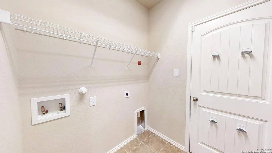 Photo of 10134 RUSH CYN