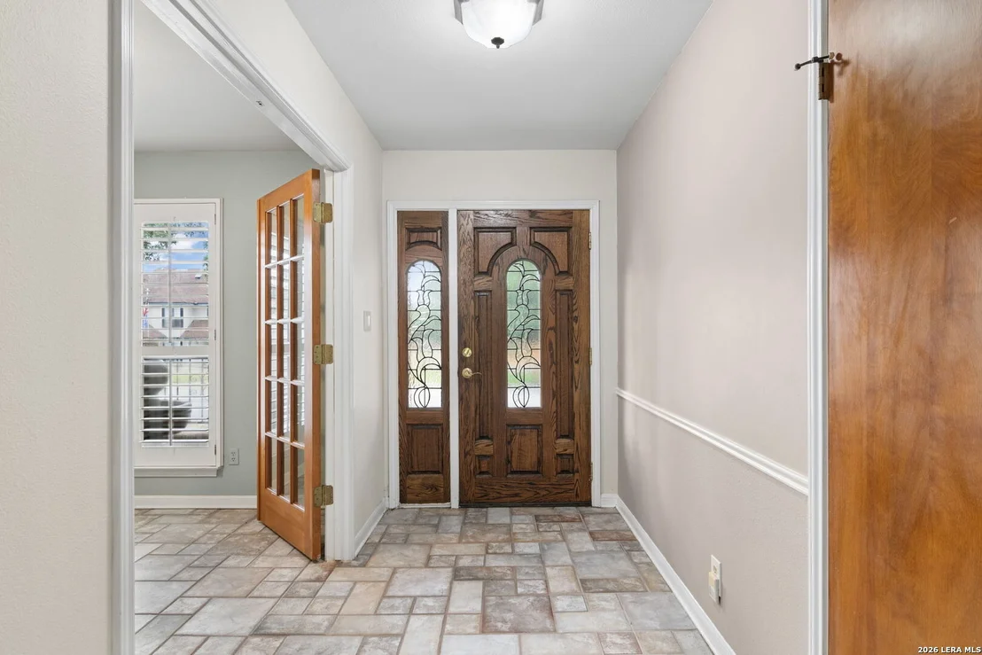 Photo of 1618 Poets Corner