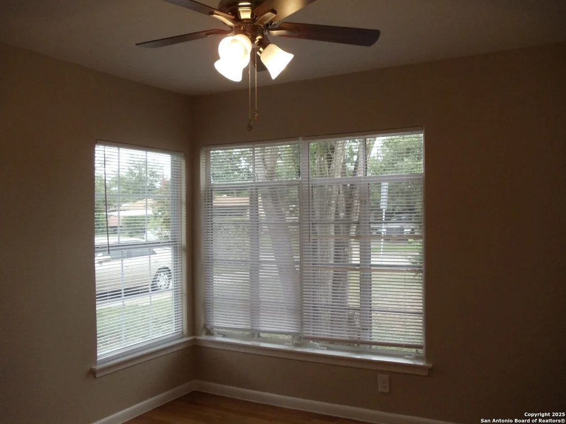 Photo of 339 Timberlane