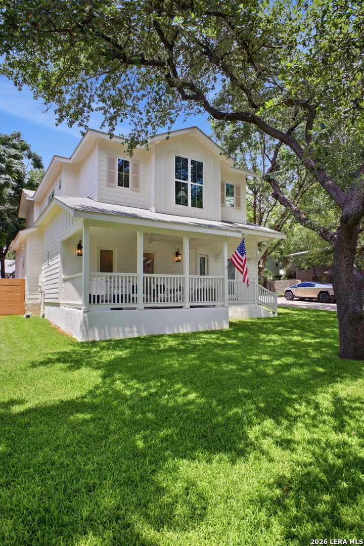 Photo of 301 OGDEN LN
