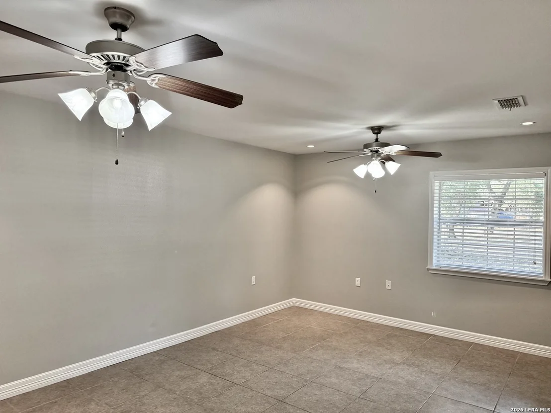 Photo of 170 White