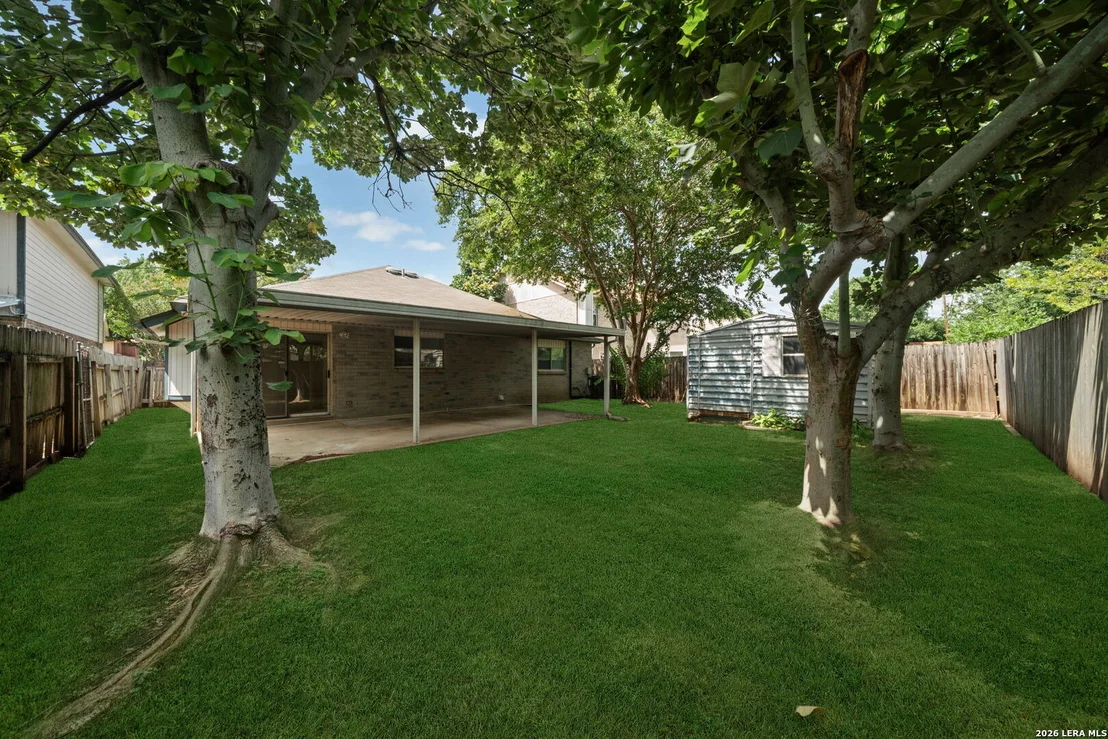 Photo of 916 ABERCORN