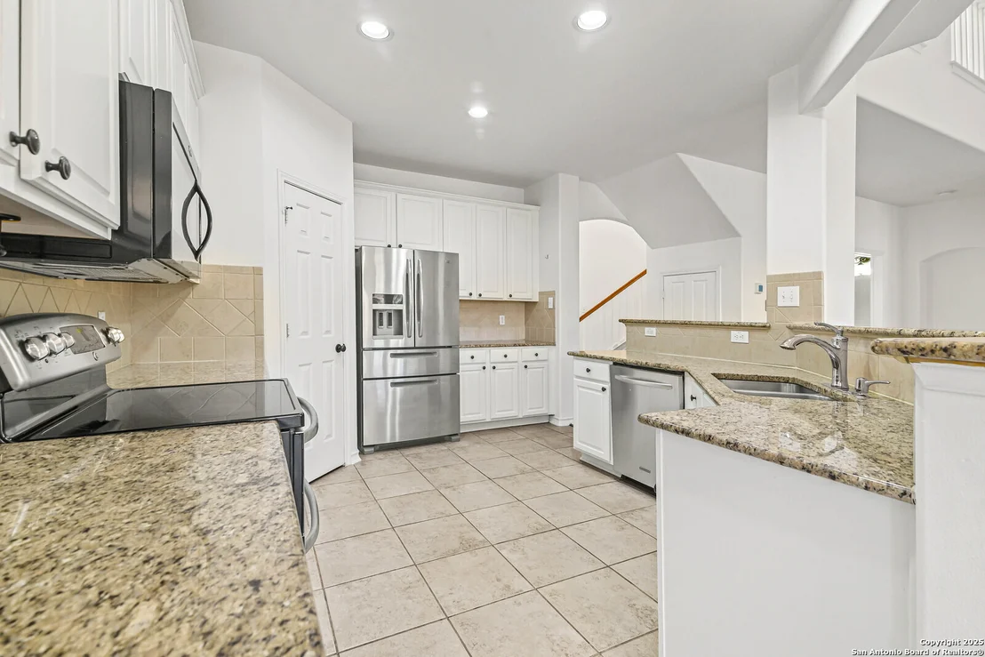 Photo of 1323 Brook Bluff