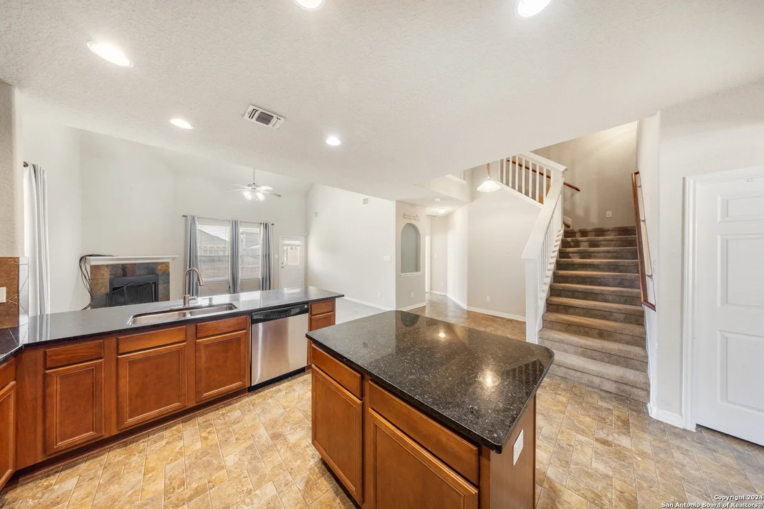 Photo of 9906 Sun Mill