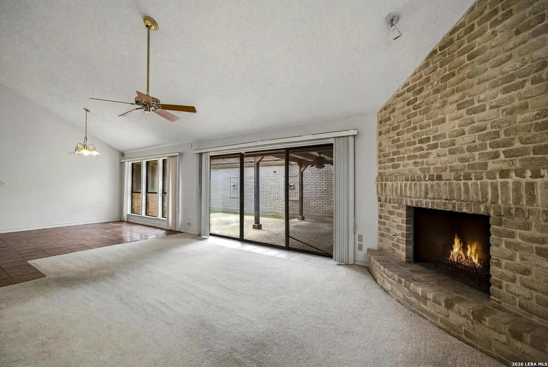 Photo of 3711 HUNTERS CIR