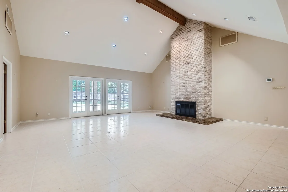 Photo of 227 Bluff Hollow