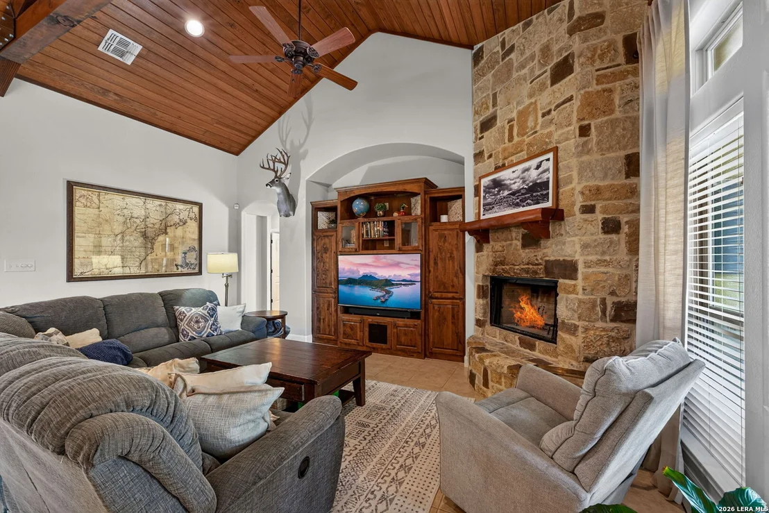 Photo of 1641 Clover rdg