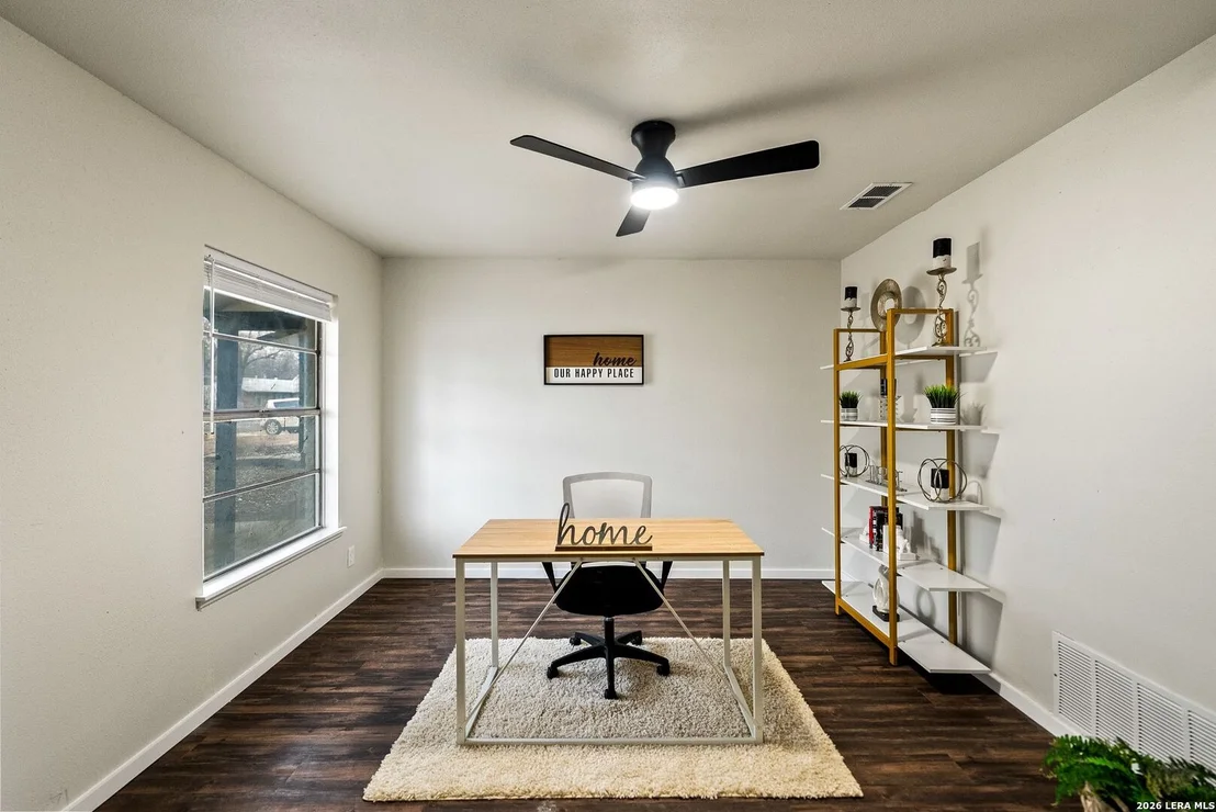 Photo of 3131 Whitewing