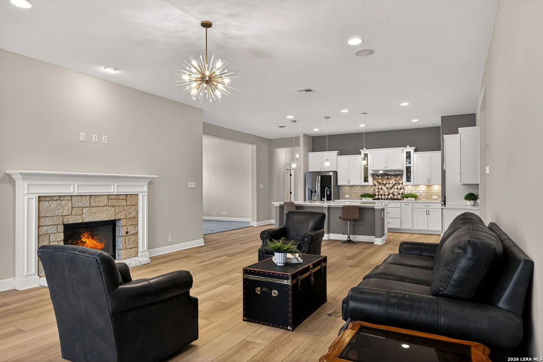 Photo of 122 Noble Woods