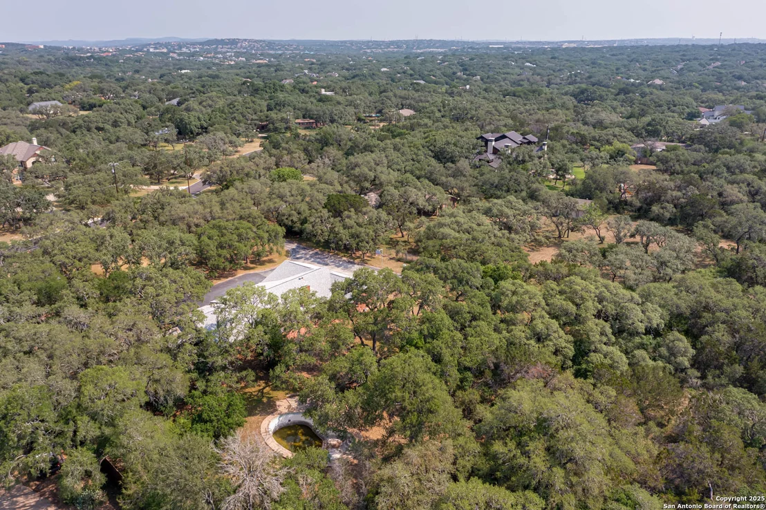 Photo of 110 Cliffside Dr