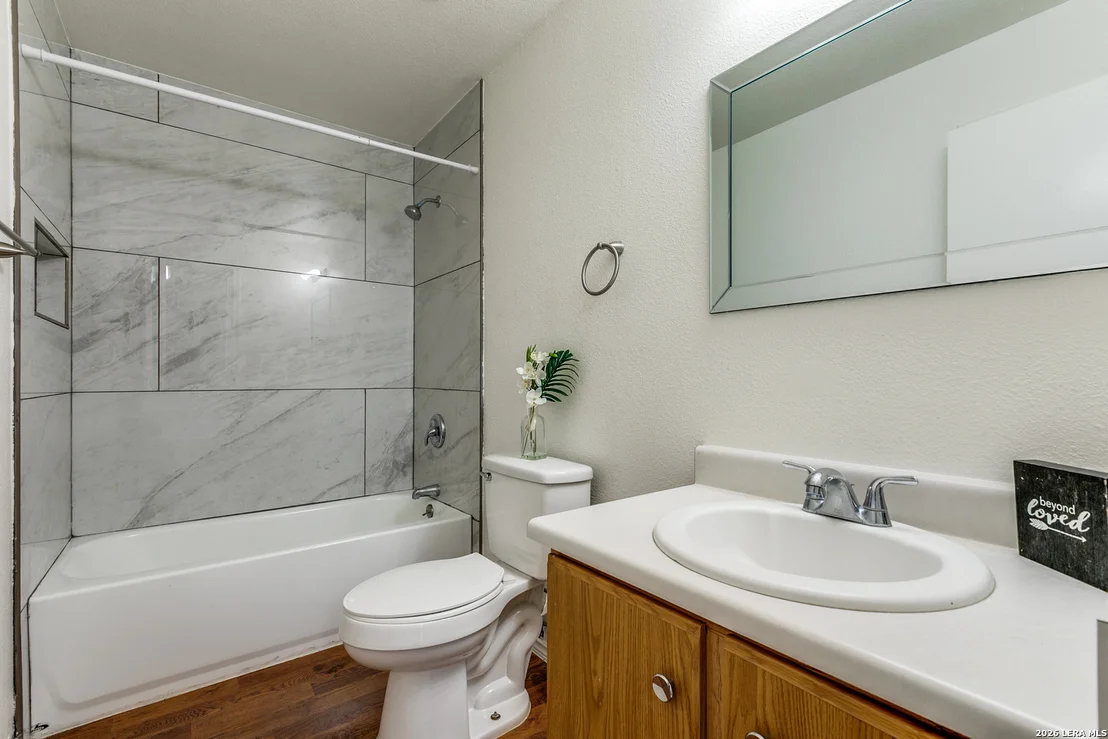 Photo of 9507 Shadowbrook