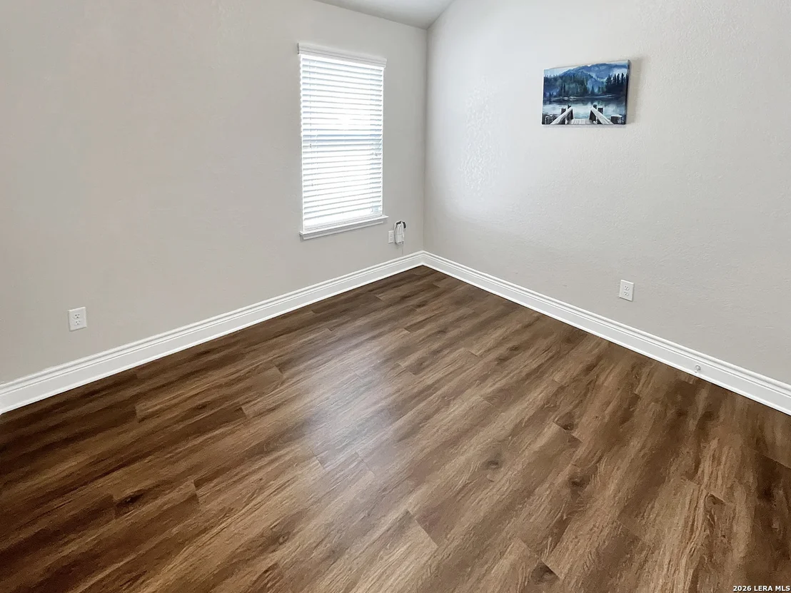 Photo of 12839 Laurel Brush