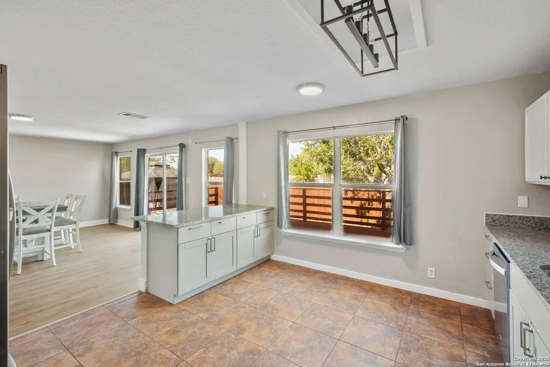Photo of 3422 Quintana Trl