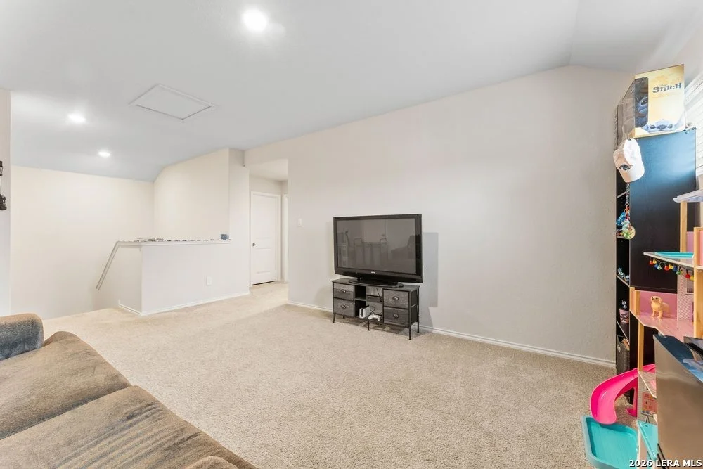 Photo of 449 Ida Loop