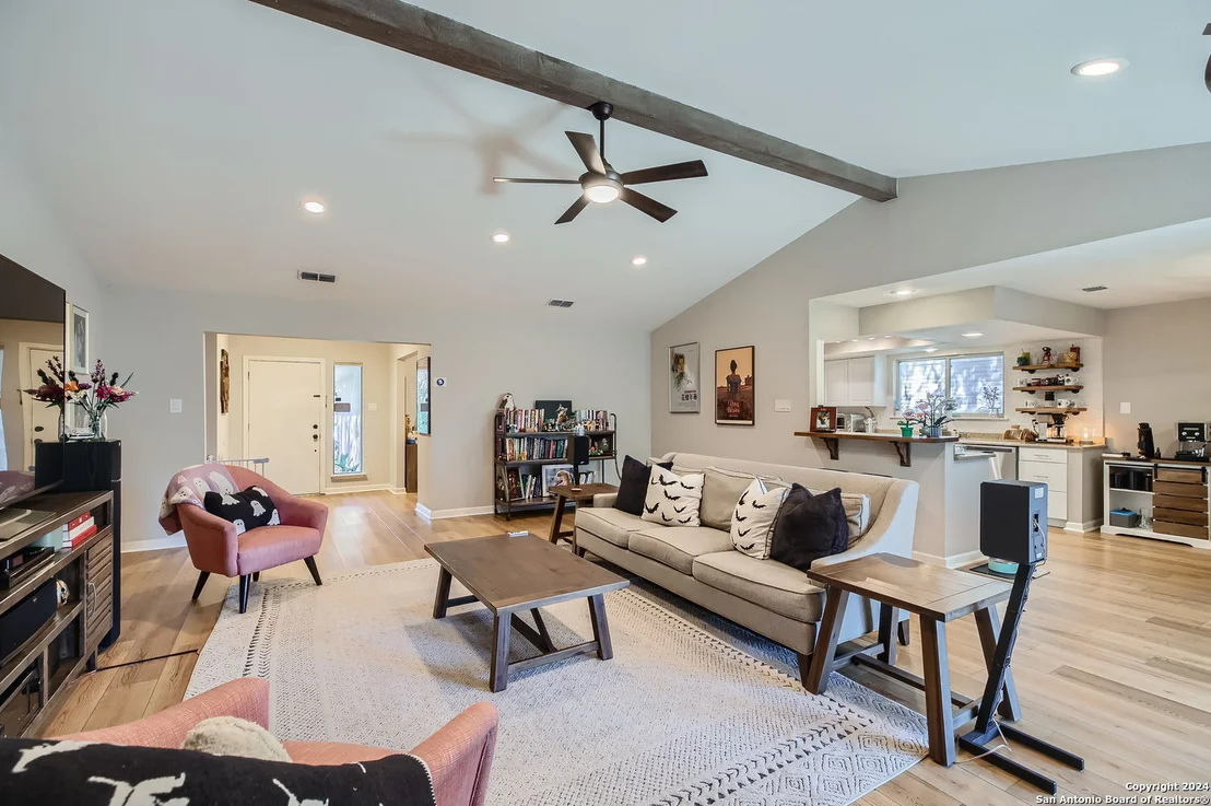 Photo of 2710 Bramblebush