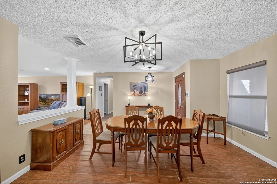Photo of 1902 Indian Meadows Dr