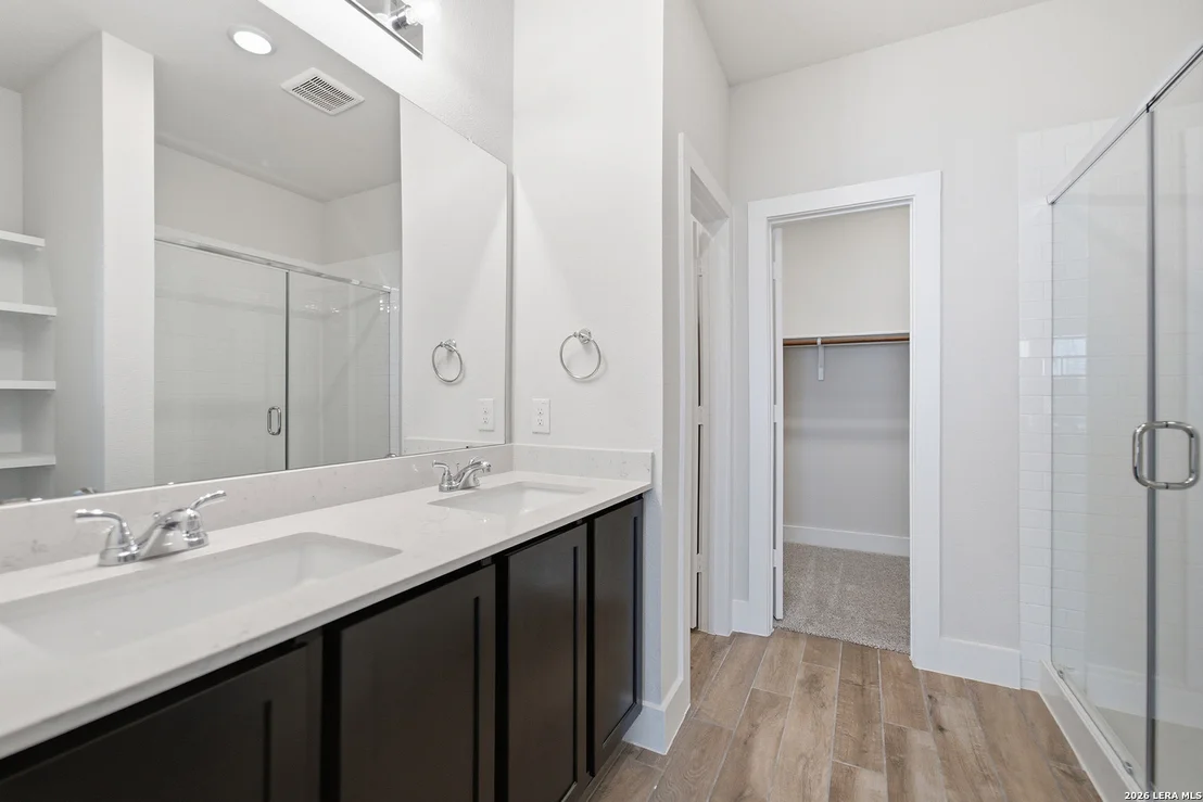 Photo of 2907 TENGYC BOW