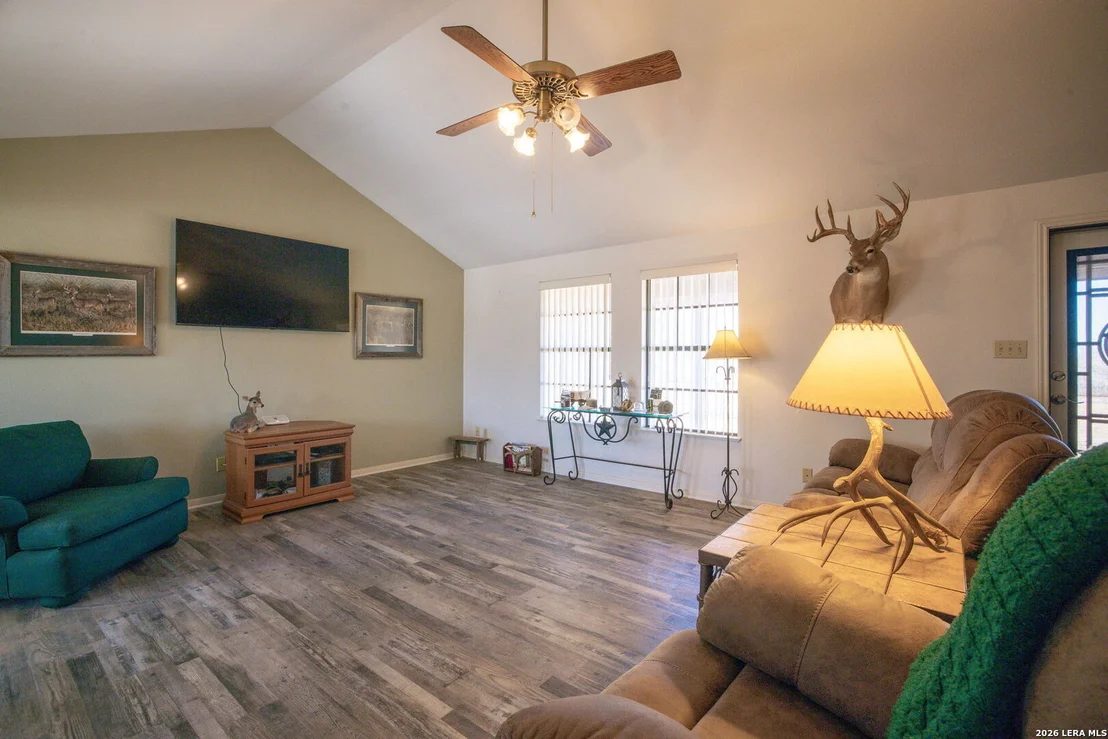 Photo of 320 county road 341