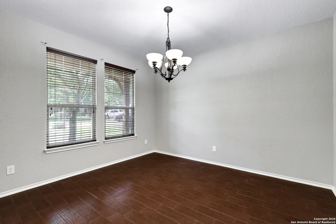 Photo of 25511 Willard Path