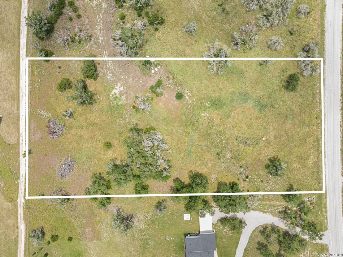 Photo of LOT 88 Axis Circle
