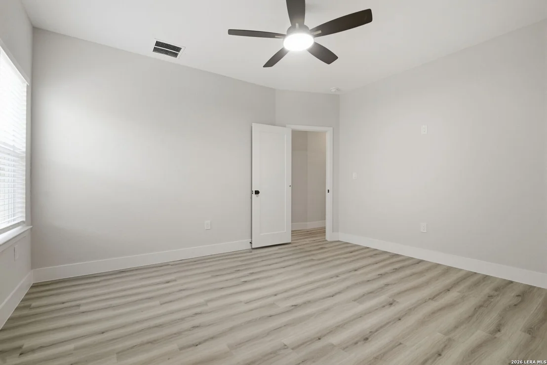 Photo of 1210 Lynx Bend
