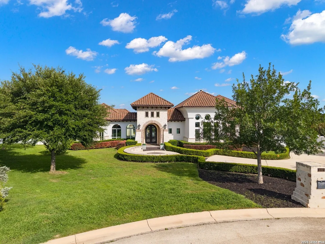 Photo of 102 Wellesley Cove