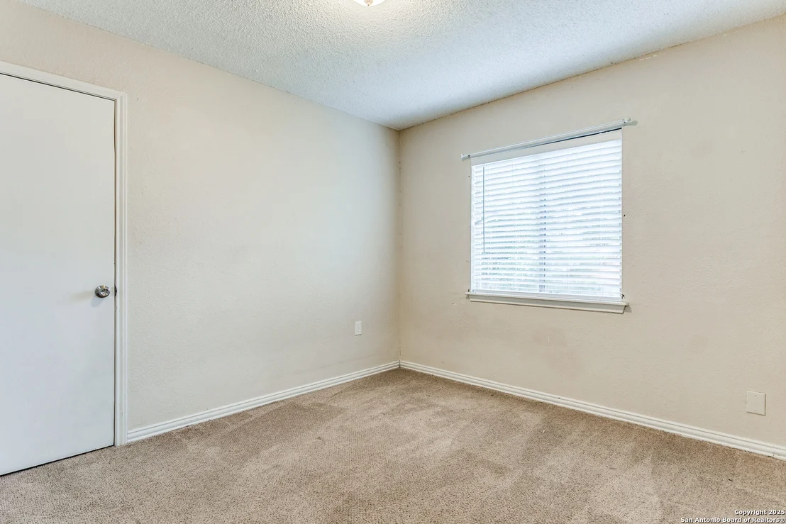 Photo of 6815 Hillside Peak