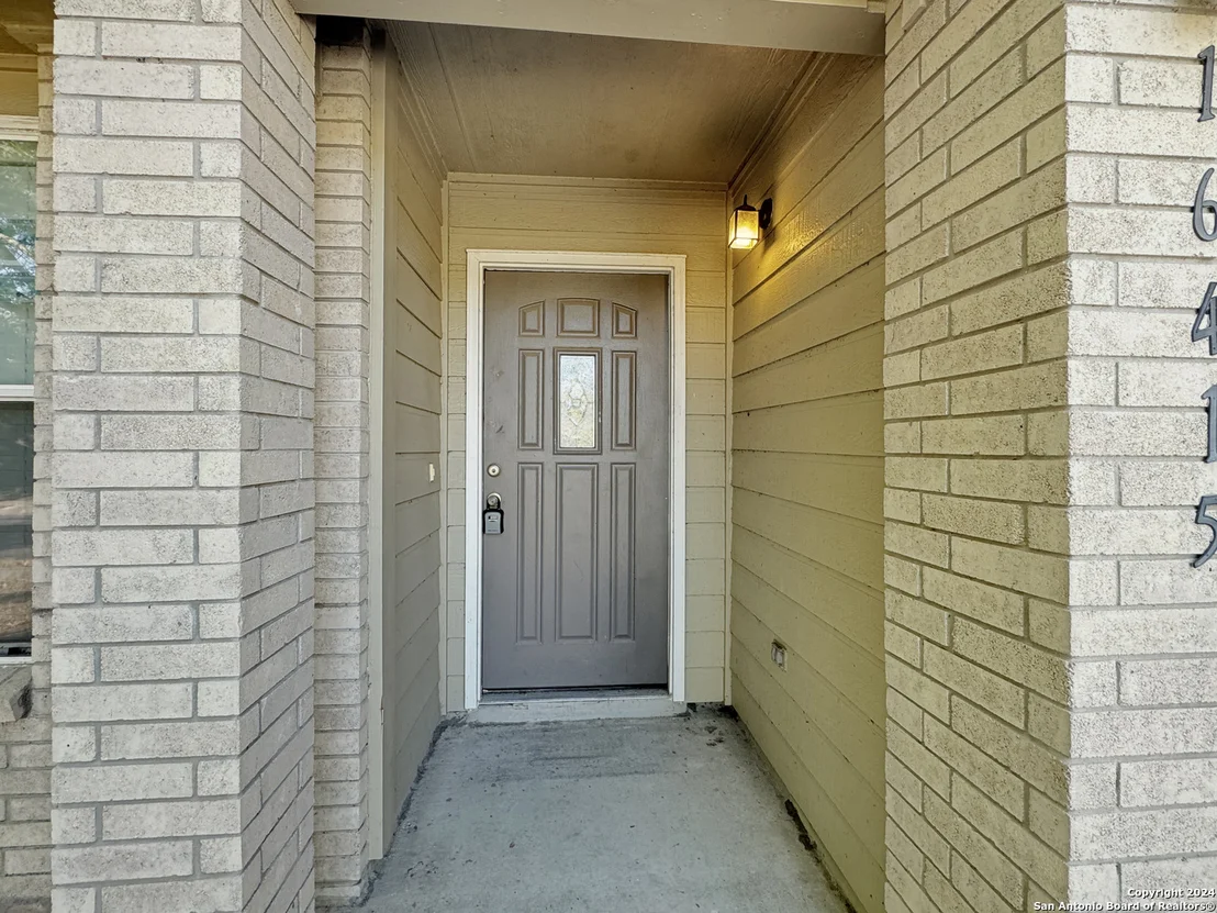Photo of 16415 COLTS BAY