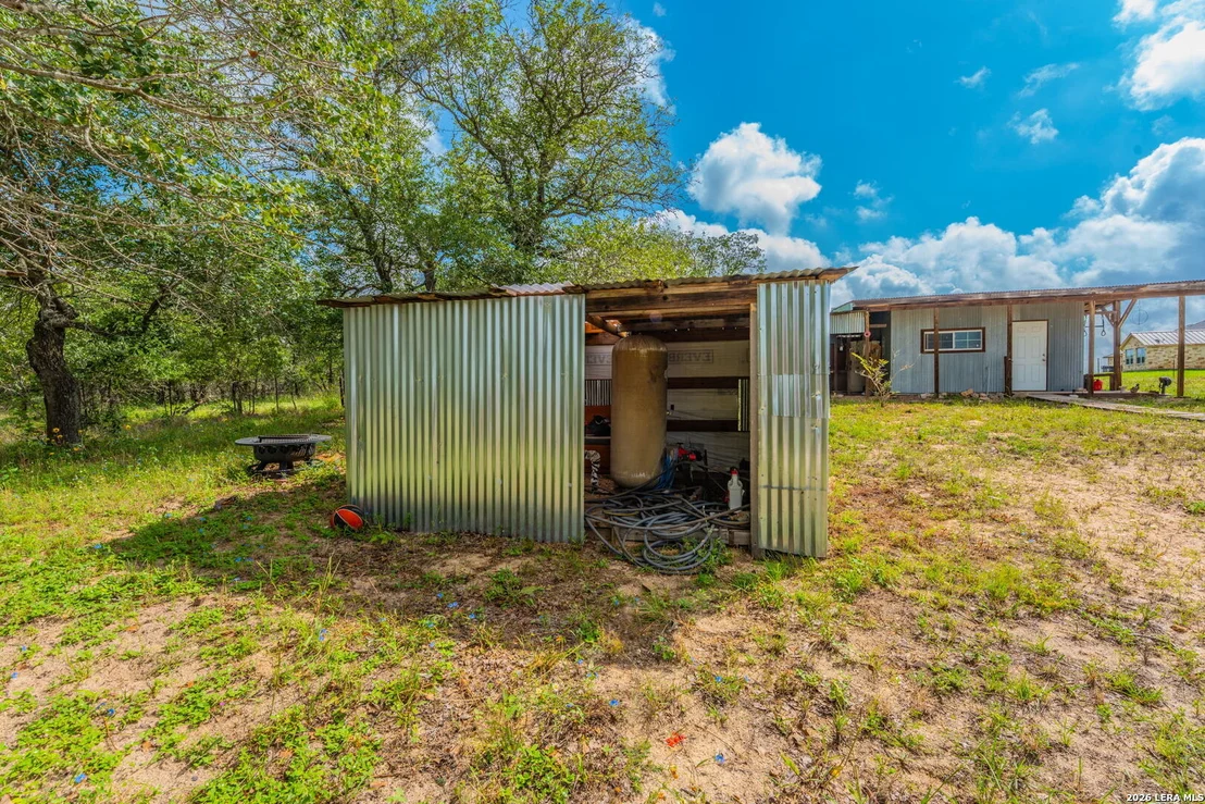 Photo of 810 MOCKINGBIRD LN