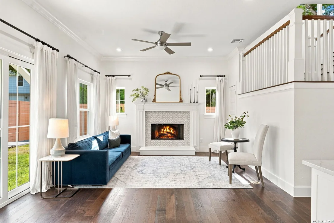 Photo of 301 OGDEN LN