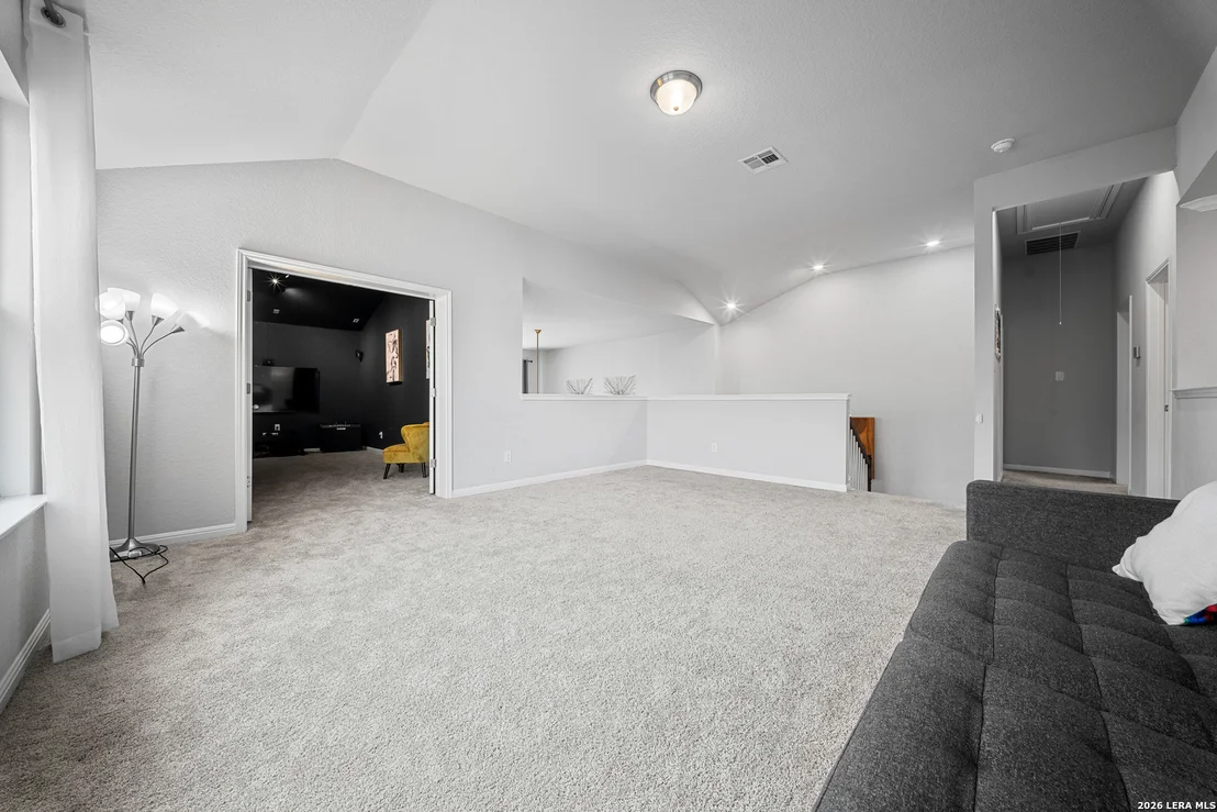 Photo of 9543 Garrison