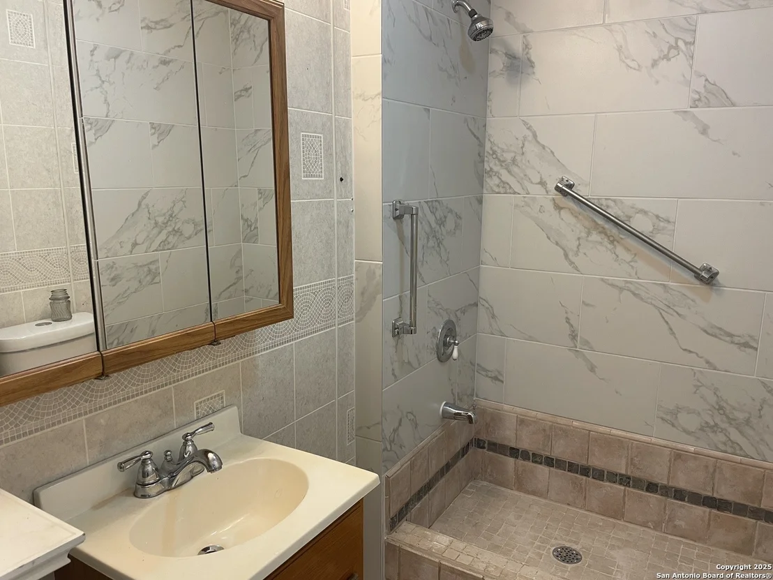 Photo of 605 Avenue M