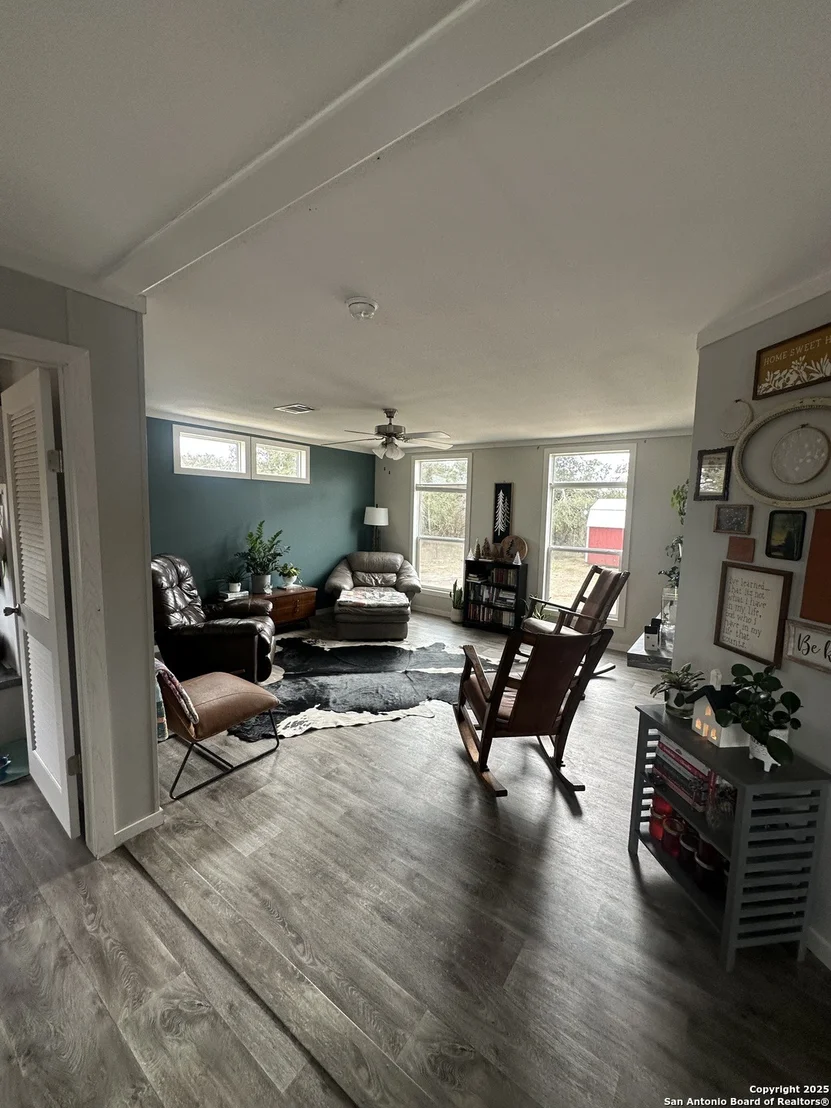 Photo of 1253 Cr 428