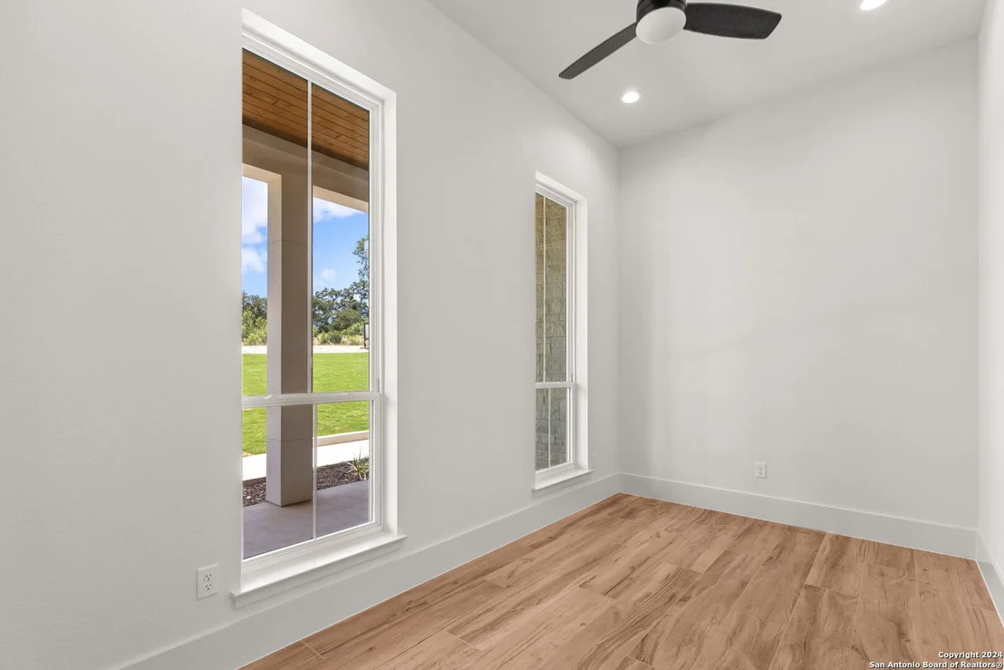 Photo of 2211 Meritage