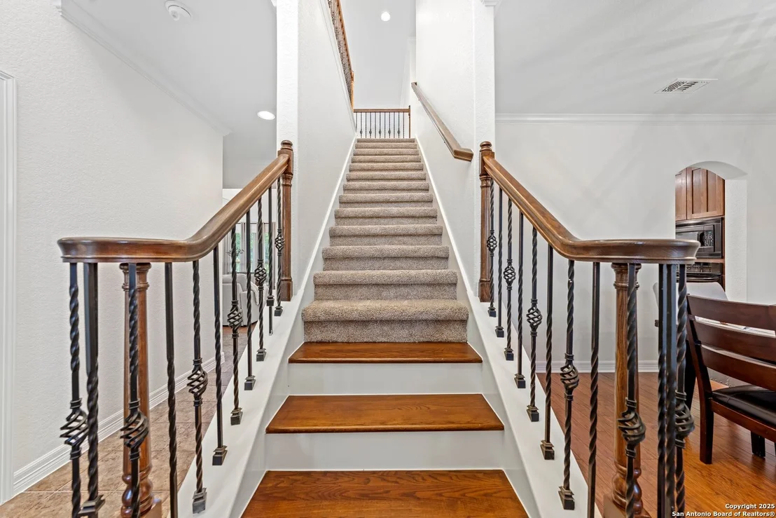 Photo of 154 Lake View Dr