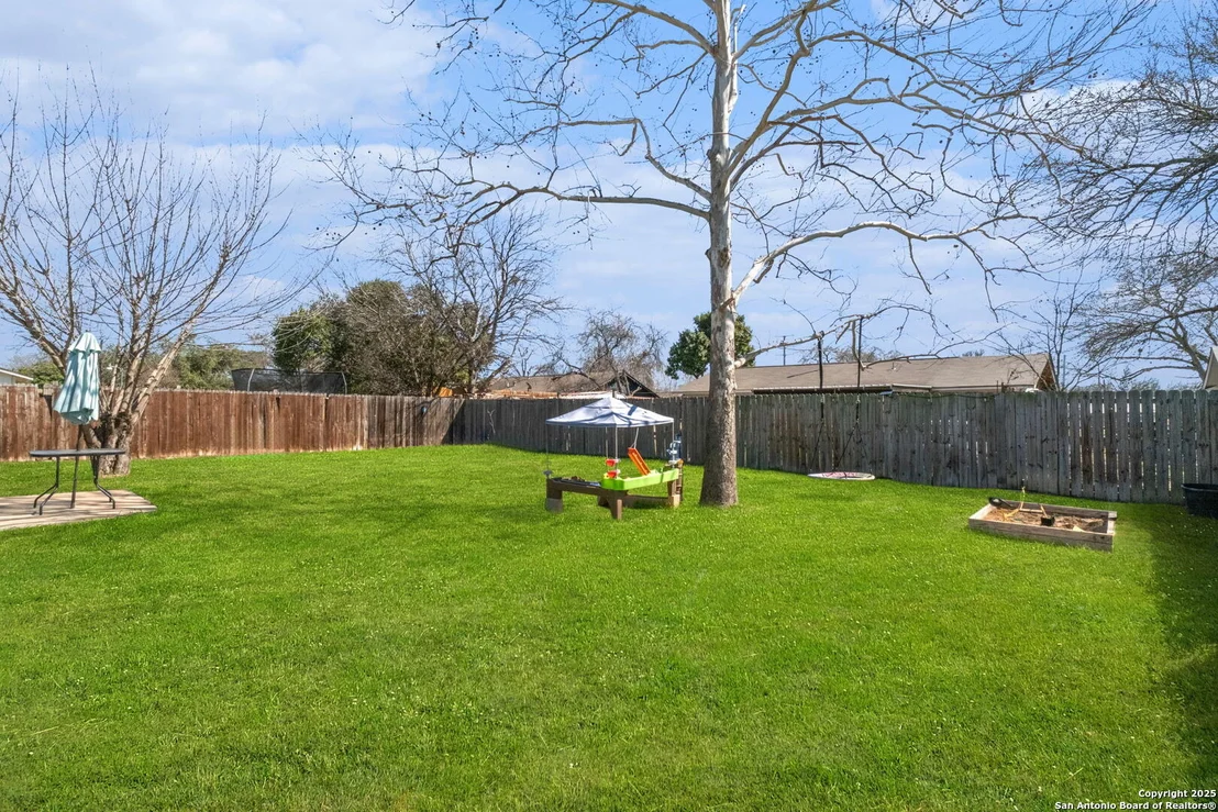 Photo of 7358 Cherry Brook