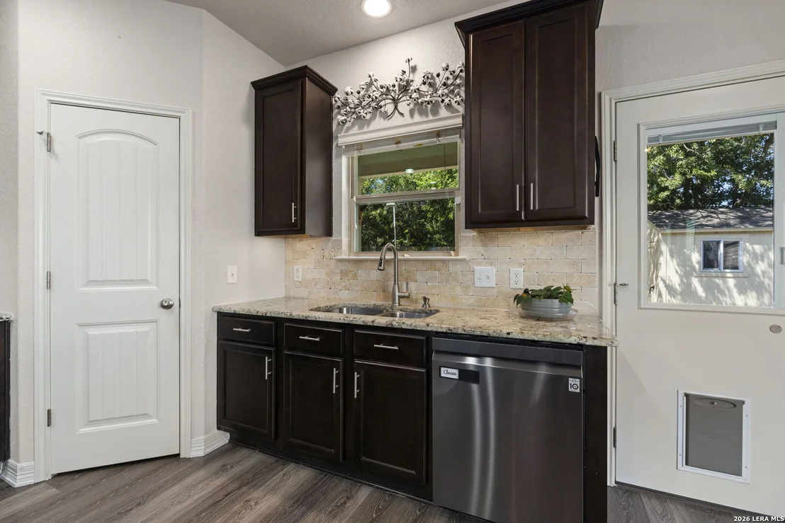 Photo of 5287 TOP RIDGE LN