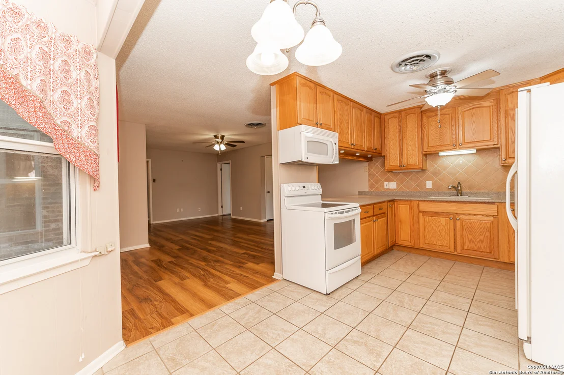 Photo of 409 Pecan Dr.