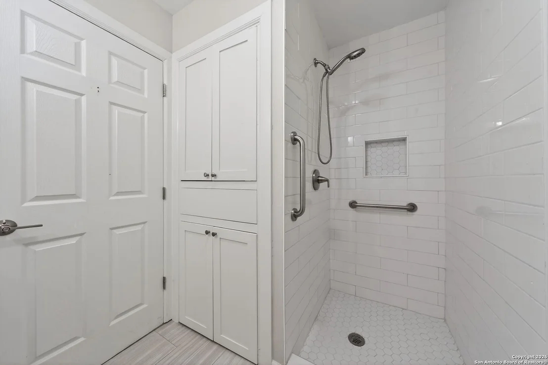 Photo of 1013 North Blvd