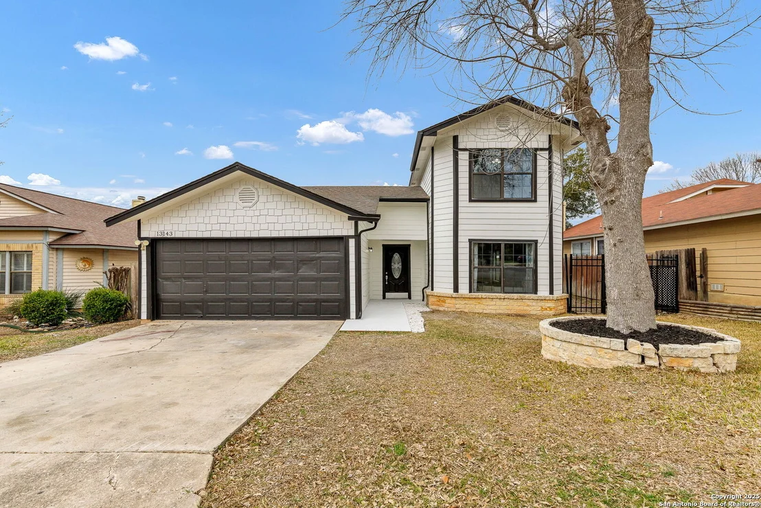 Photo of 13143 Feather Ridge