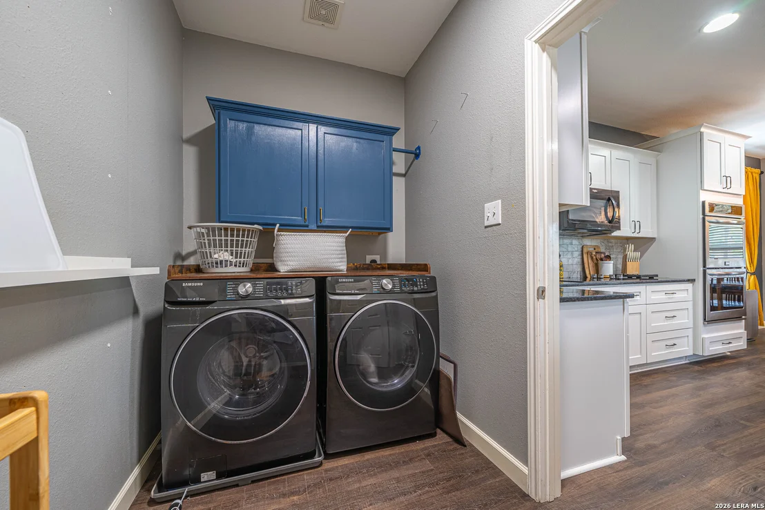 Photo of 206 OLYMPIC DR