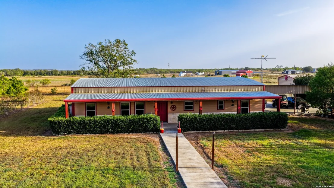 Photo of 331 County Road 423