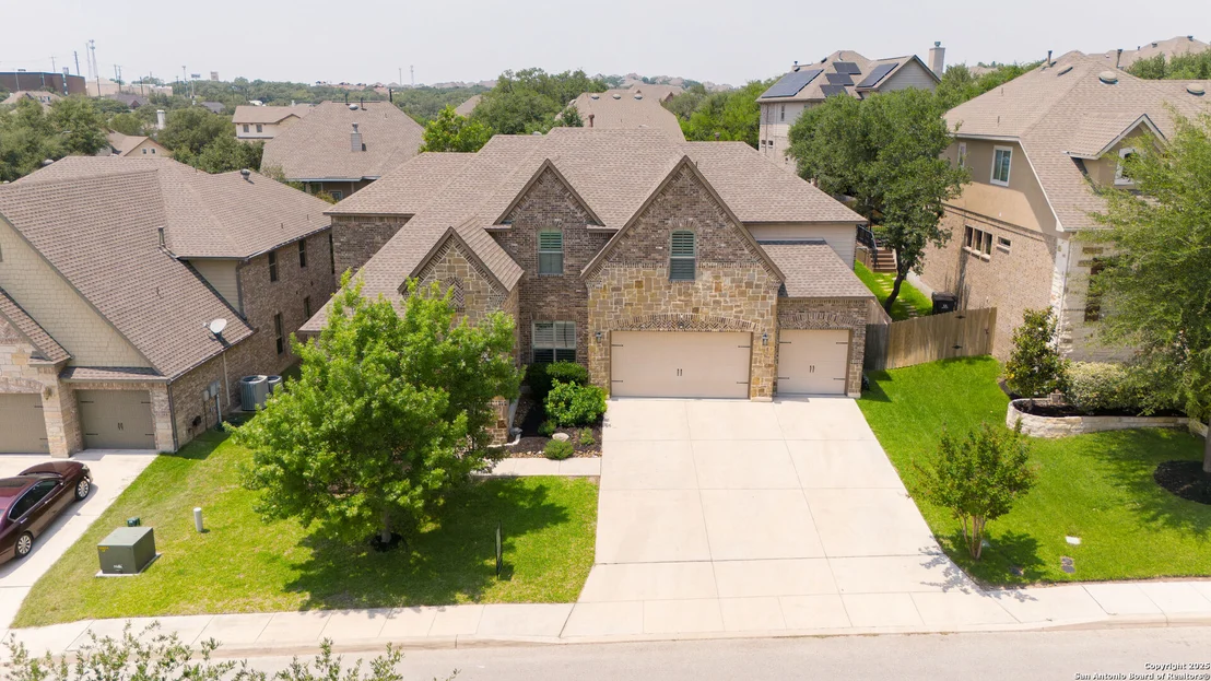 Photo of 8719 Versant Bluff