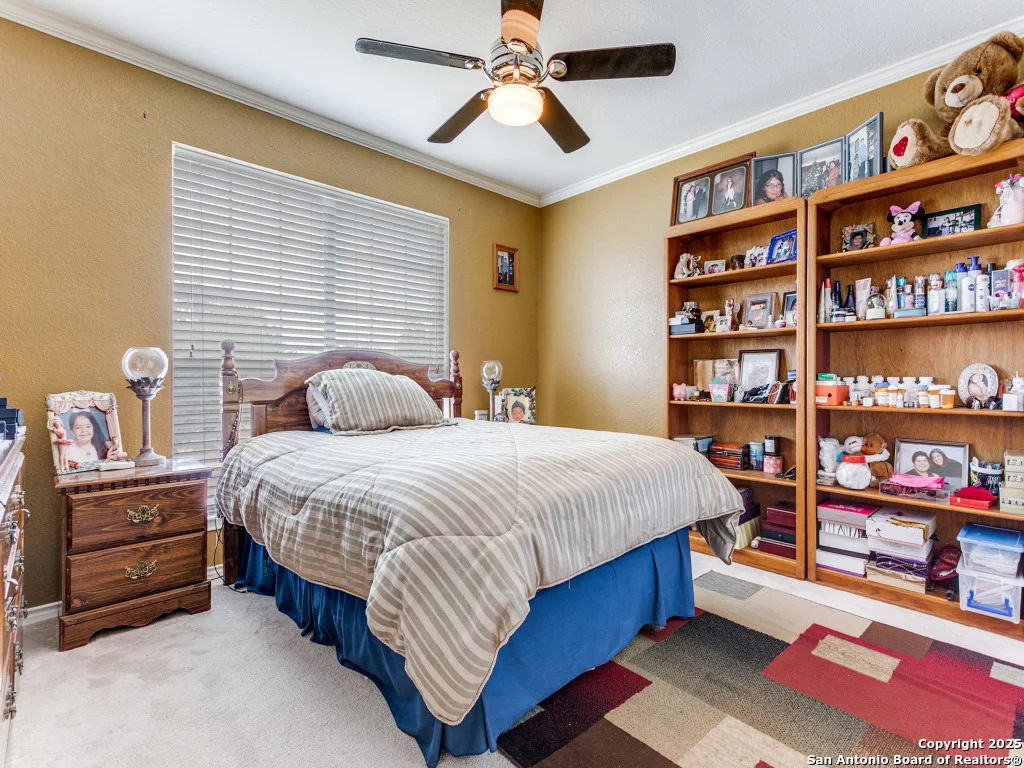 Photo of 10702 Diamond Rock