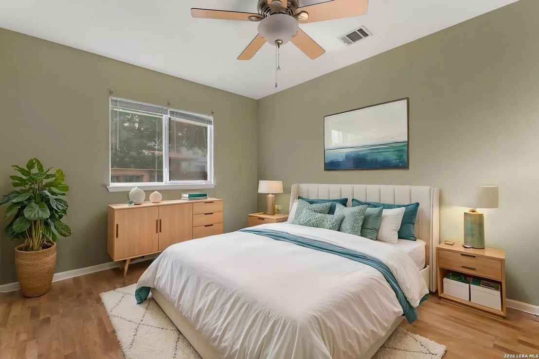 Photo of 8012 Eagle Peak