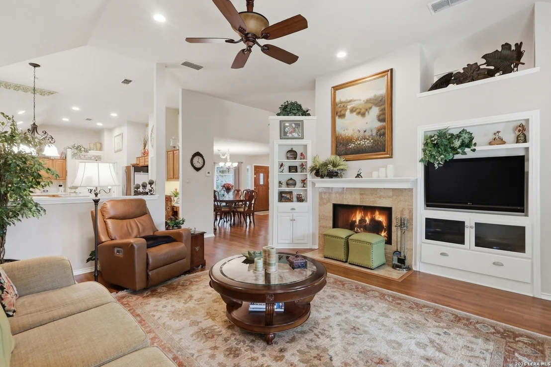 Photo of 2307 Oakline