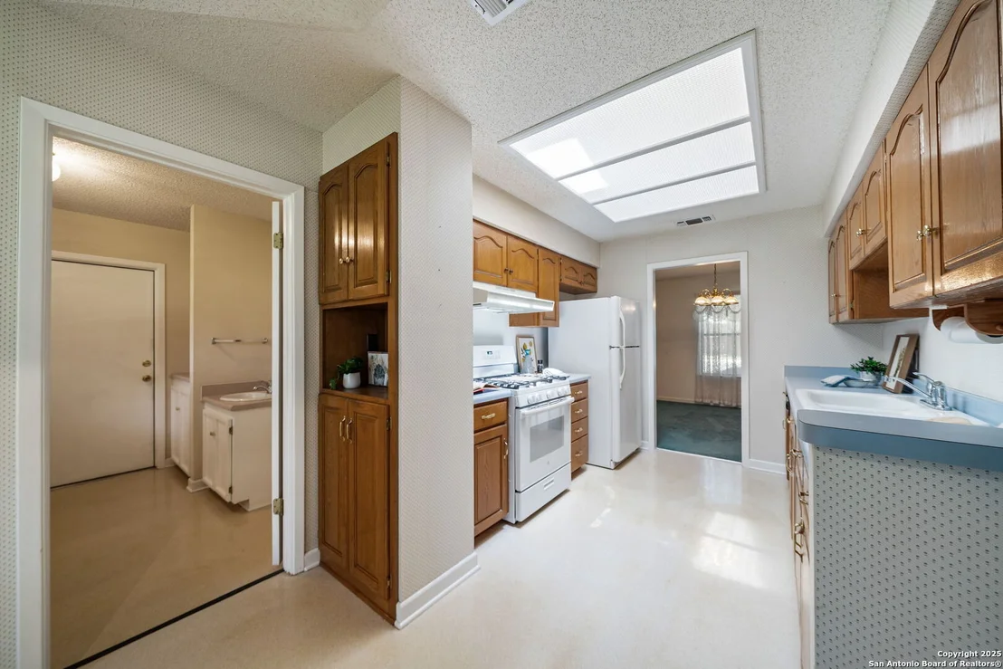 Photo of 4511 Empress Woods