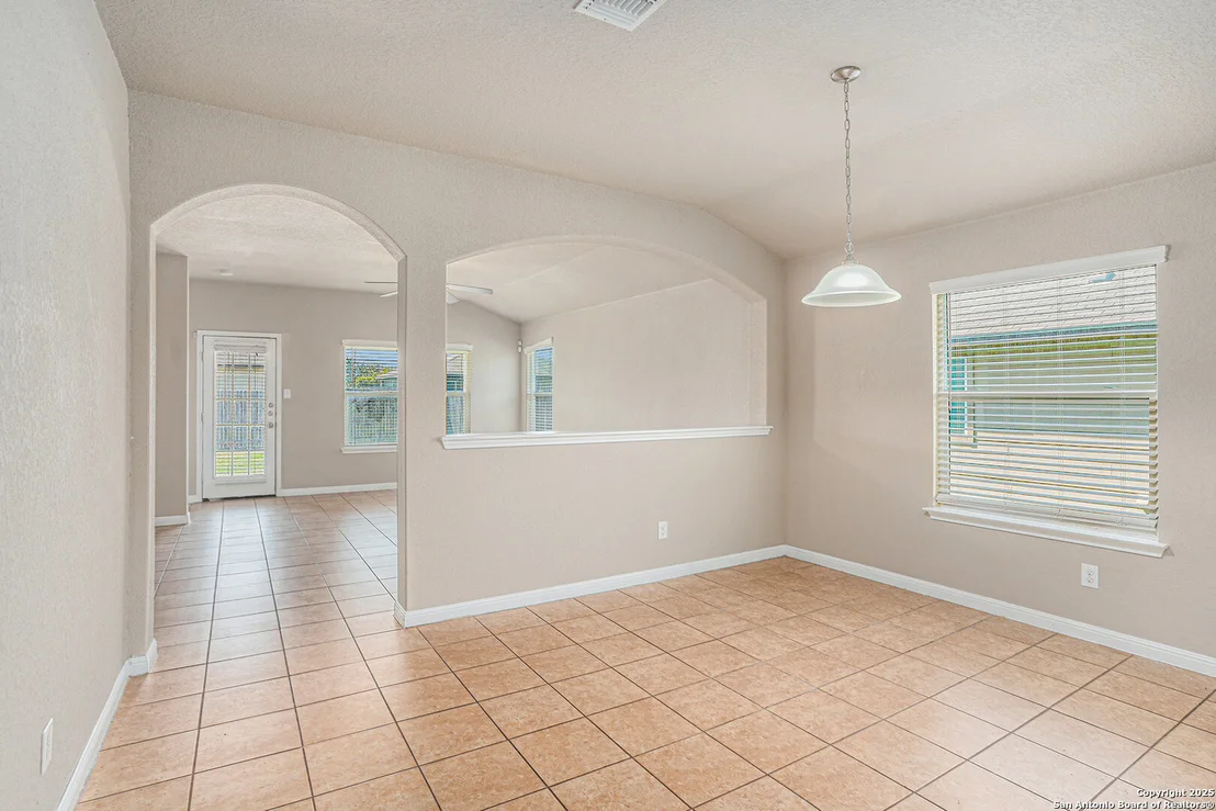 Photo of 732 Spectrum Dr