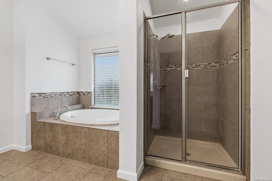Photo of 13826 Oakview Cove