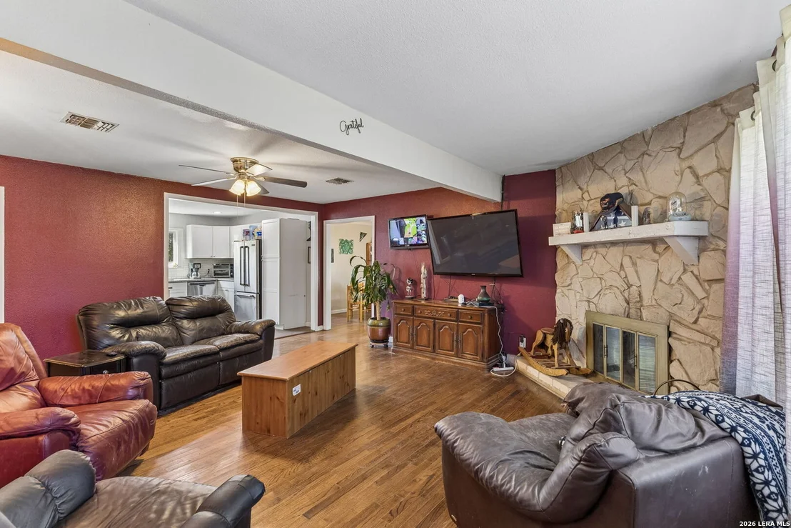 Photo of 600 Winburn Ave